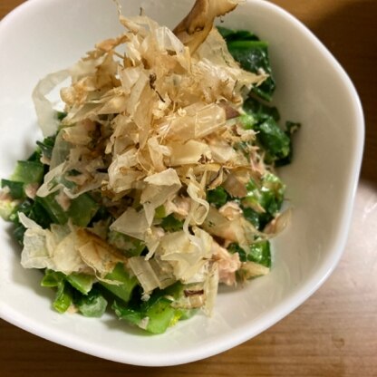 小松菜が安いときによく作っています。
栄養満点で簡単で美味しい‼️
何度もリピしてます❗️